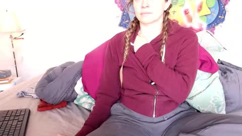 Snapshot of fuckmypussyplz1 chatting on March 9, 2025, 7:59 pm fuckmypussyplz1 online show from March 9, 2025, 7:59 pm