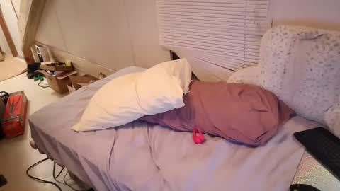 Snapshot of fuckmypussyplz1 chatting on September 28, 2025, 2:39 am fuckmypussyplz1 online show from September 28, 2025, 2:39 am