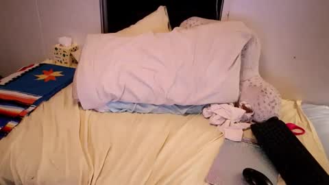 Snapshot of fuckmypussyplz1 chatting on November 6, 2025, 1:39 am fuckmypussyplz1 online show from November 6, 2025, 1:39 am