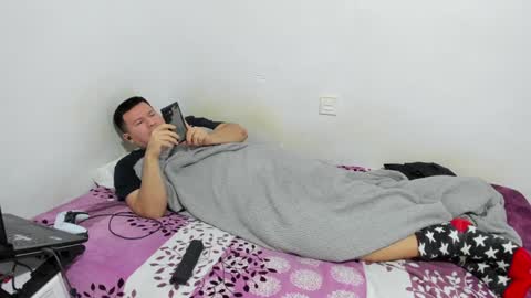 Snapshot of fuckynations chatting on December 28, 2024, 9:19 pm Fuckdirtymen online show from December 28, 2024, 9:19 pm