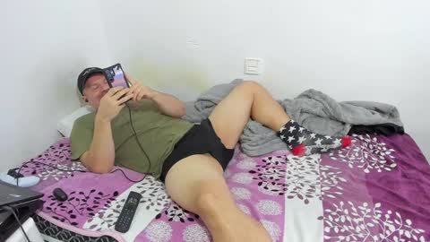 Snapshot of fuckynations chatting on January 12, 2025, 9:51 pm Fuckdirtymen online show from January 12, 2025, 9:51 pm