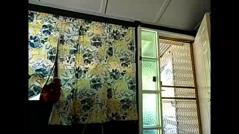 Warwick online show from April 13, 2026, 2:28 am