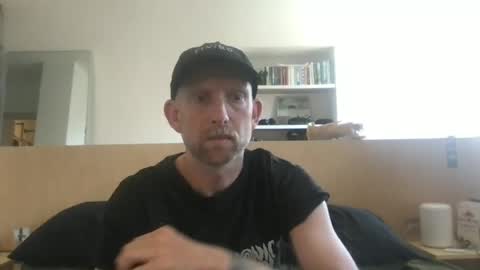 fugazixx online show from June 22, 2026, 1:19 pm
