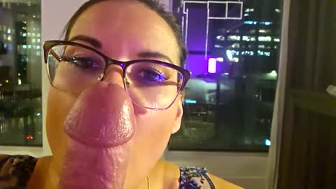 Snapshot of fuk4ia chatting on March 11, 2026, 12:16 am Fuk4ia online show from March 11, 2026, 12:16 am