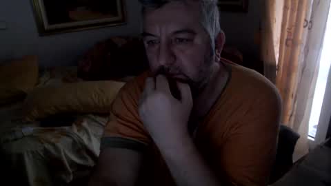 fukingcrazy online show from December 7, 2024, 9:39 am