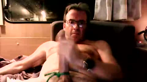 fuldaflyst4 online show from September 13, 2025, 6:40 pm