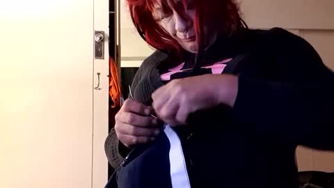 Pizzaz online show from January 31, 2025, 7:18 pm