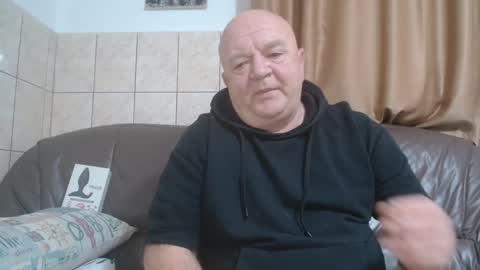 fullballs6 online show from December 19, 2024, 3:07 am