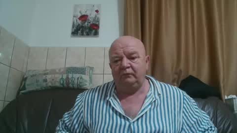 fullballs6 online show from December 30, 2024, 2:09 am