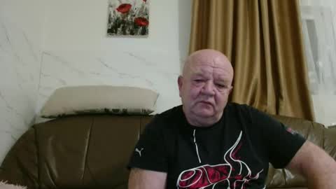 fullballs6 online show from March 1, 2026, 3:30 am