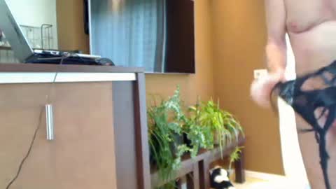 fun4couples online show from February 18, 2026, 10:11 am