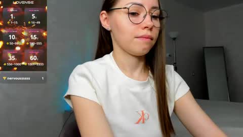 Snapshot of fun__nd__bun chatting on May 5, 2026, 2:08 am fun__nd__bun online show from May 5, 2026, 2:08 am