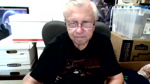 Snapshot of funclemike chatting on June 25, 2026, 8:46 pm funclemike online show from June 25, 2026, 8:46 pm