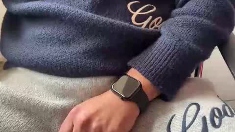 funcouple20211 online show from March 20, 2026, 11:37 am