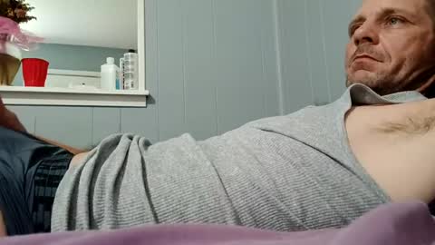 Snapshot of funguy33024 chatting on June 25, 2026, 8:24 pm Biguyforfun online show from June 25, 2026, 8:24 pm