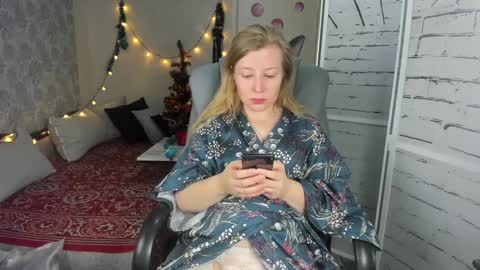 funny_bunny4 online show from January 4, 2025, 5:37 pm