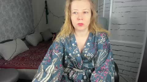 funny_bunny4 online show from January 9, 2025, 3:55 pm