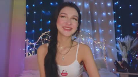 Tiffany online show from March 6, 2025, 11:53 pm