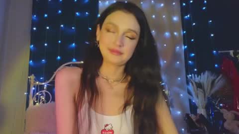 Tiffany online show from March 7, 2025, 2:57 am