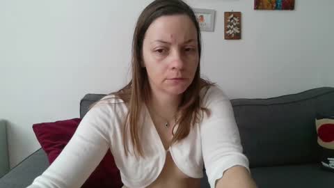 Snapshot of funservice chatting on January 15, 2025, 10:17 am funservice online show from January 15, 2025, 10:17 am