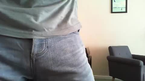 Snapshot of funslimguy chatting on April 28, 2026, 5:18 pm Funslimguy online show from April 28, 2026, 5:18 pm