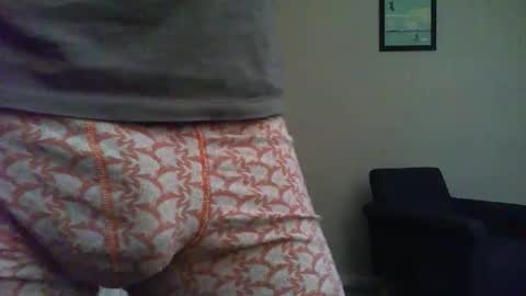 Snapshot of funslimguy chatting on May 8, 2026, 10:37 pm Funslimguy online show from May 8, 2026, 10:37 pm