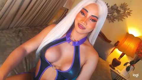 Maddonna online show from December 19, 2025, 7:04 am