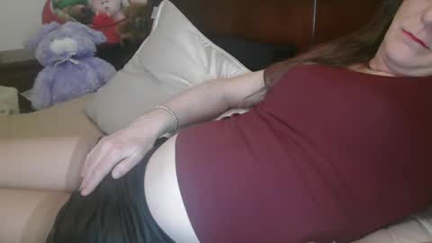 Jessie Love online show from January 18, 2025, 2:02 pm