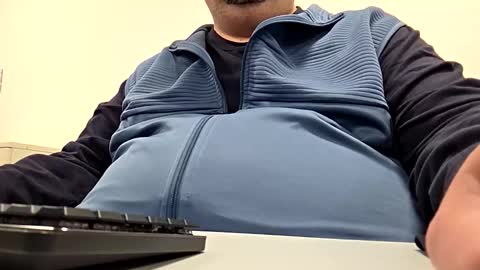 FUCK HUNTERS online show from April 20, 2026, 4:32 pm