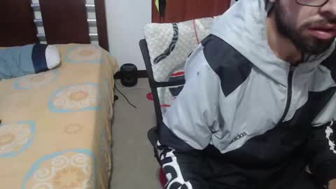 andrew online show from January 6, 2026, 7:39 pm