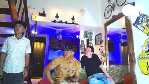 FYOTTY online show from October 4, 2025, 11:41 am