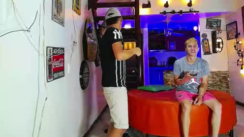 FYOTTY online show from October 11, 2025, 11:31 am