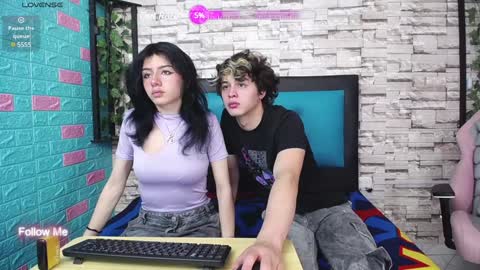  FYRE y FOX  online show from December 13, 2024, 3:49 am