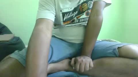 Snapshot of g0lu_ chatting on February 9, 2025, 3:43 am Nunnu online show from February 9, 2025, 3:43 am