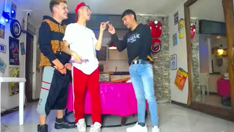 G4MENS online show from October 14, 2025, 2:40 pm