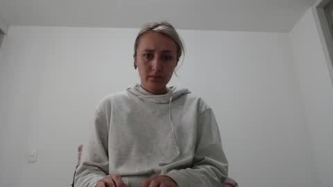 Snapshot of gabb_rioss chatting on July 7, 2026, 4:22 pm Gabriela online show from July 7, 2026, 4:22 pm