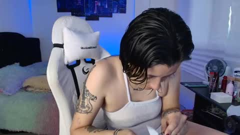 gabbie_kook online show from October 11, 2025, 7:12 pm