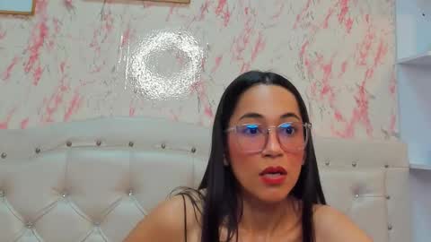 Snapshot of gabbieprice chatting on October 16, 2025, 6:09 pm Gabbie online show from October 16, 2025, 6:09 pm