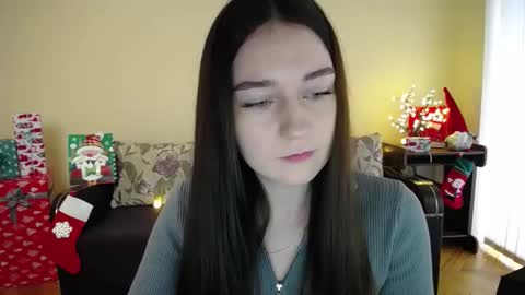 Snapshot of gabby_di chatting on January 3, 2025, 8:54 am Jaklin online show from January 3, 2025, 8:54 am