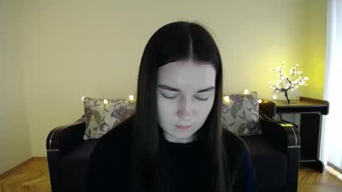 Snapshot of gabby_di chatting on January 24, 2025, 8:34 am Jaklin online show from January 24, 2025, 8:34 am