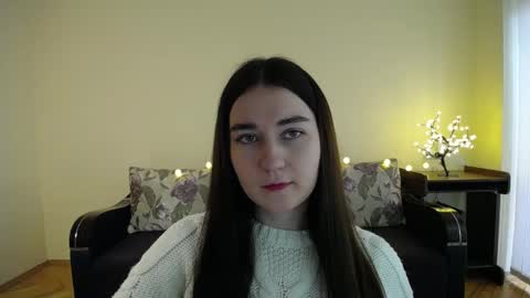 Snapshot of gabby_di chatting on February 5, 2025, 9:15 am Jaklin online show from February 5, 2025, 9:15 am