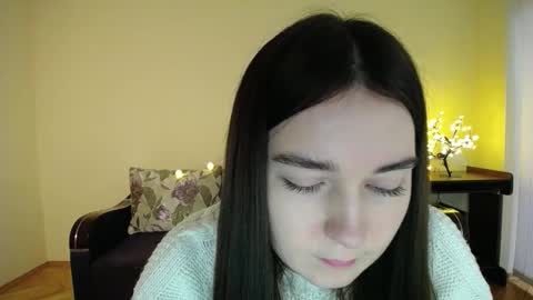 Snapshot of gabby_di chatting on February 5, 2025, 12:17 pm Jaklin online show from February 5, 2025, 12:17 pm