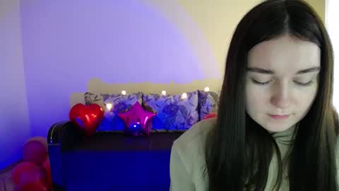 Snapshot of gabby_di chatting on February 15, 2025, 12:11 pm Jaklin online show from February 15, 2025, 12:11 pm