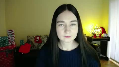 Jaklin online show from December 22, 2025, 9:39 am