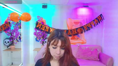 gabby_evanns online show from October 31, 2025, 11:55 am