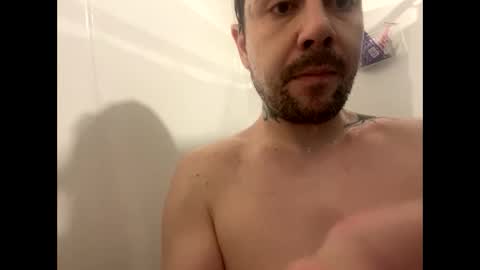 yeeah online show from December 18, 2024, 5:21 pm