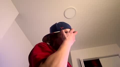 yeeah online show from February 18, 2025, 7:32 am