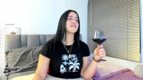 Gabriela  online show from April 19, 2026, 12:11 am