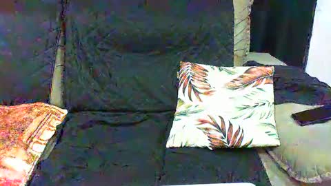 gaby  layla online show from February 1, 2025, 12:07 am