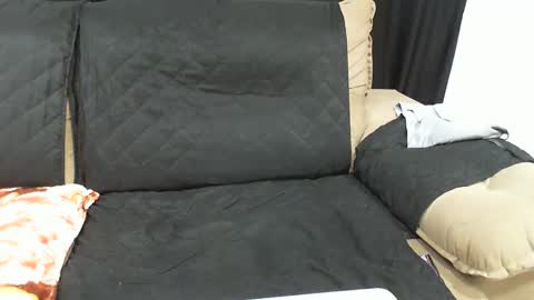 gaby  layla online show from February 21, 2025, 11:10 pm